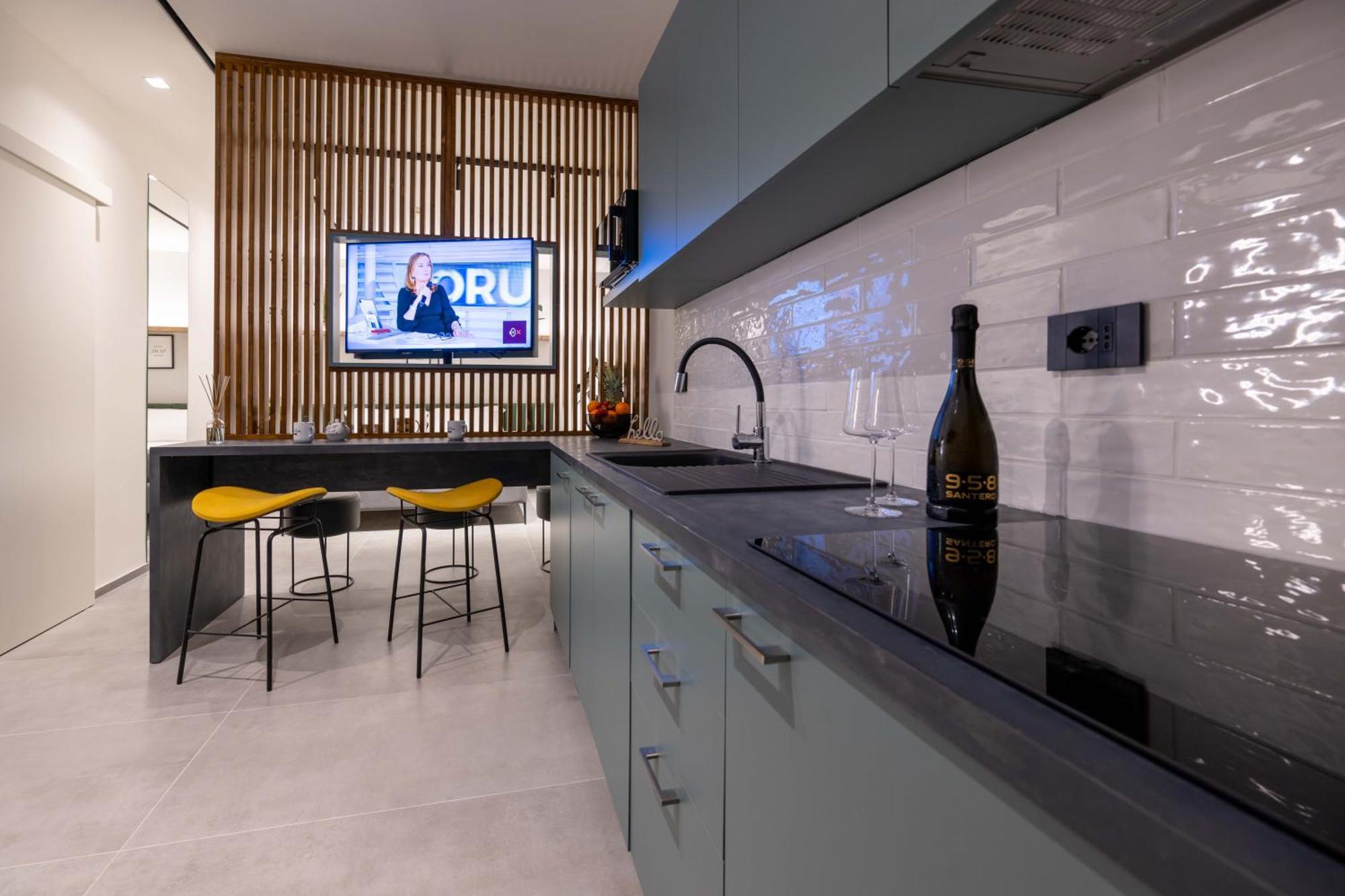 Meg Lifestyle Hotel & Apartaments Ричоне Екстериор снимка