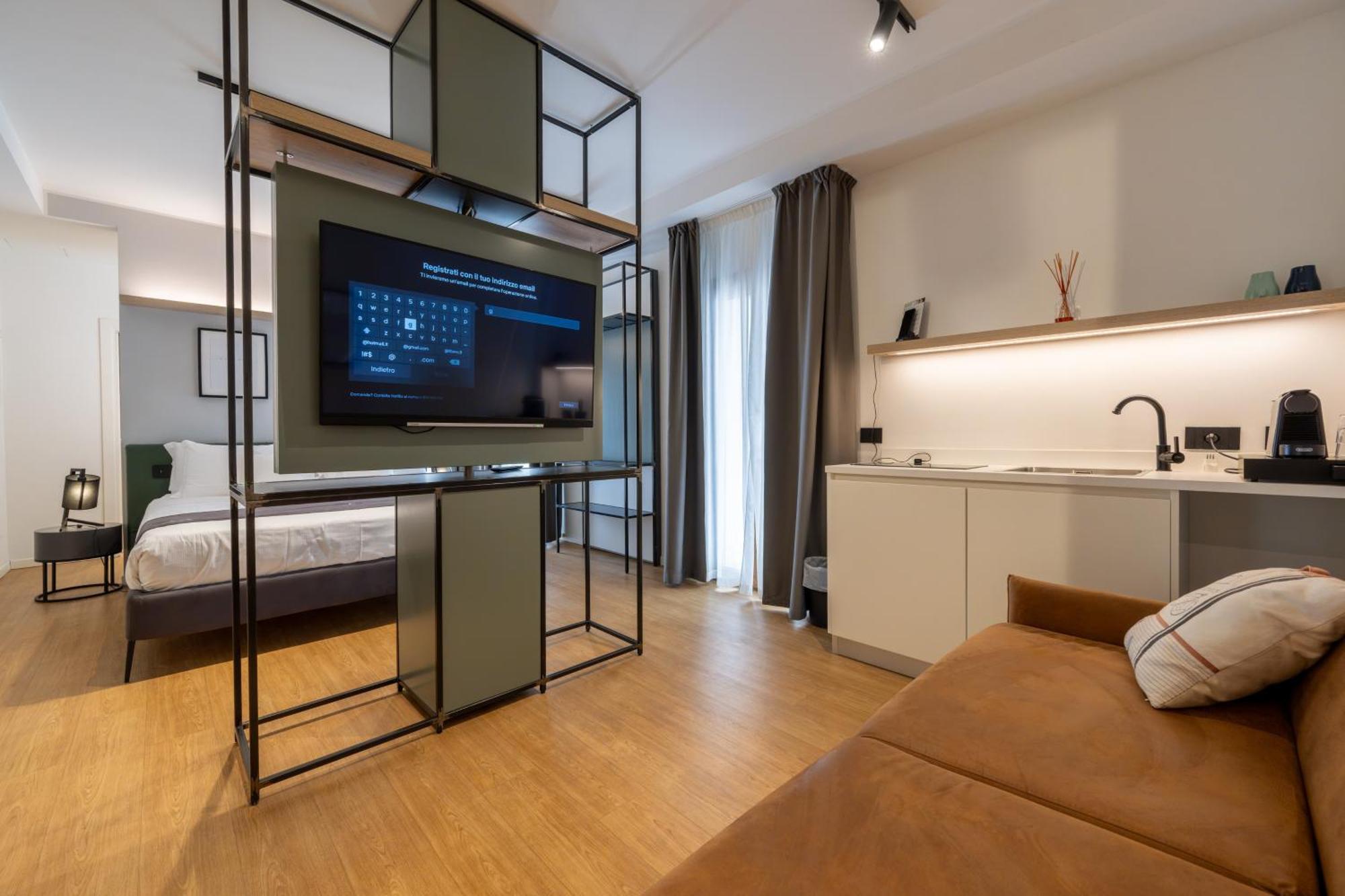 Meg Lifestyle Hotel & Apartaments Ричоне Екстериор снимка